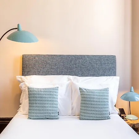 Apartament Centrally Located In *